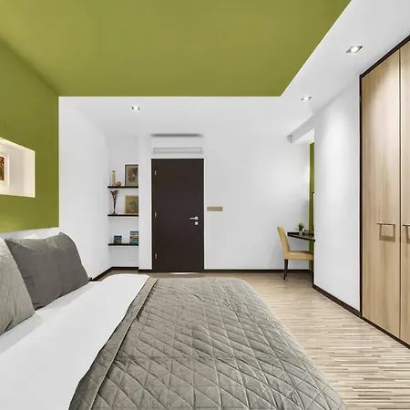 Fresh Lime In Center 브라티슬라바